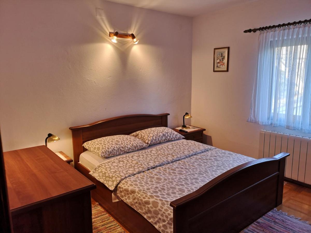 Villa Nina Селине Екстериор снимка