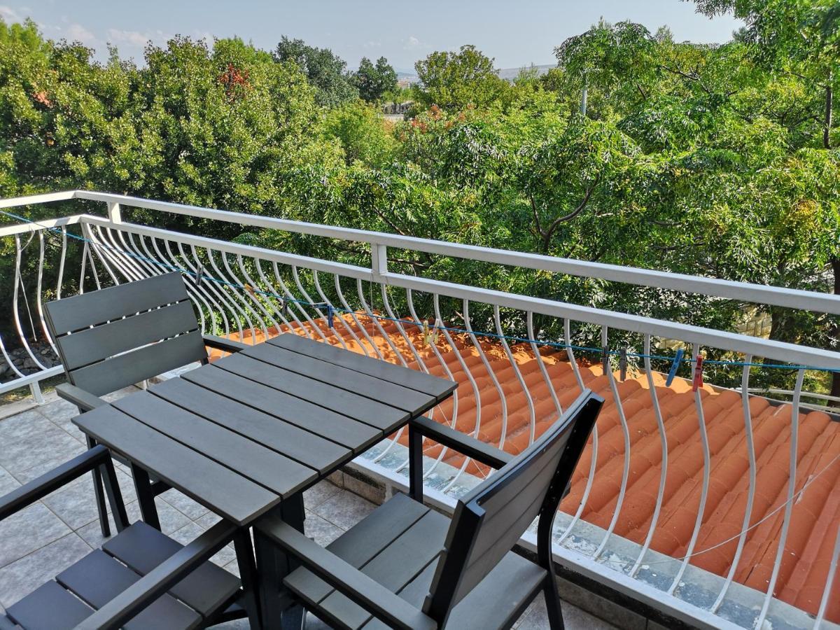 Villa Nina Селине Екстериор снимка