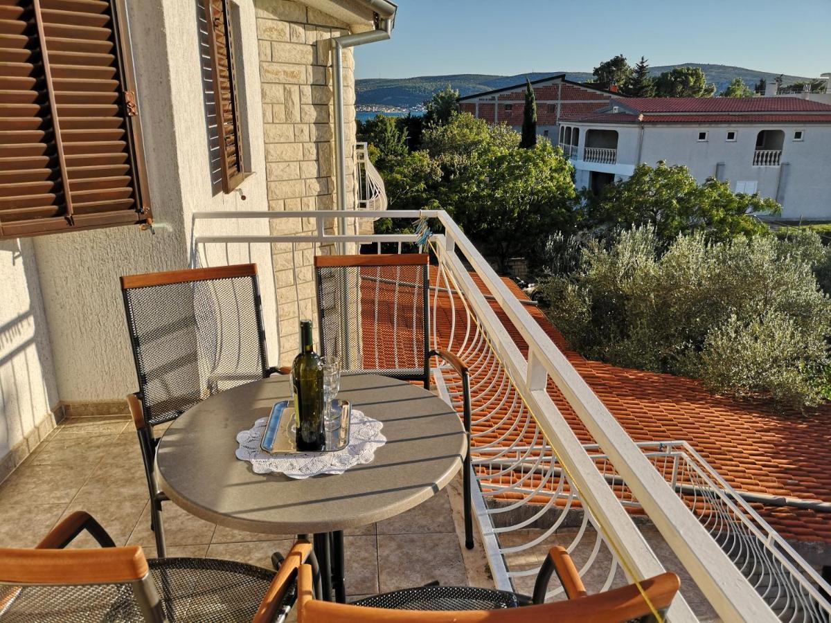 Villa Nina Селине Екстериор снимка