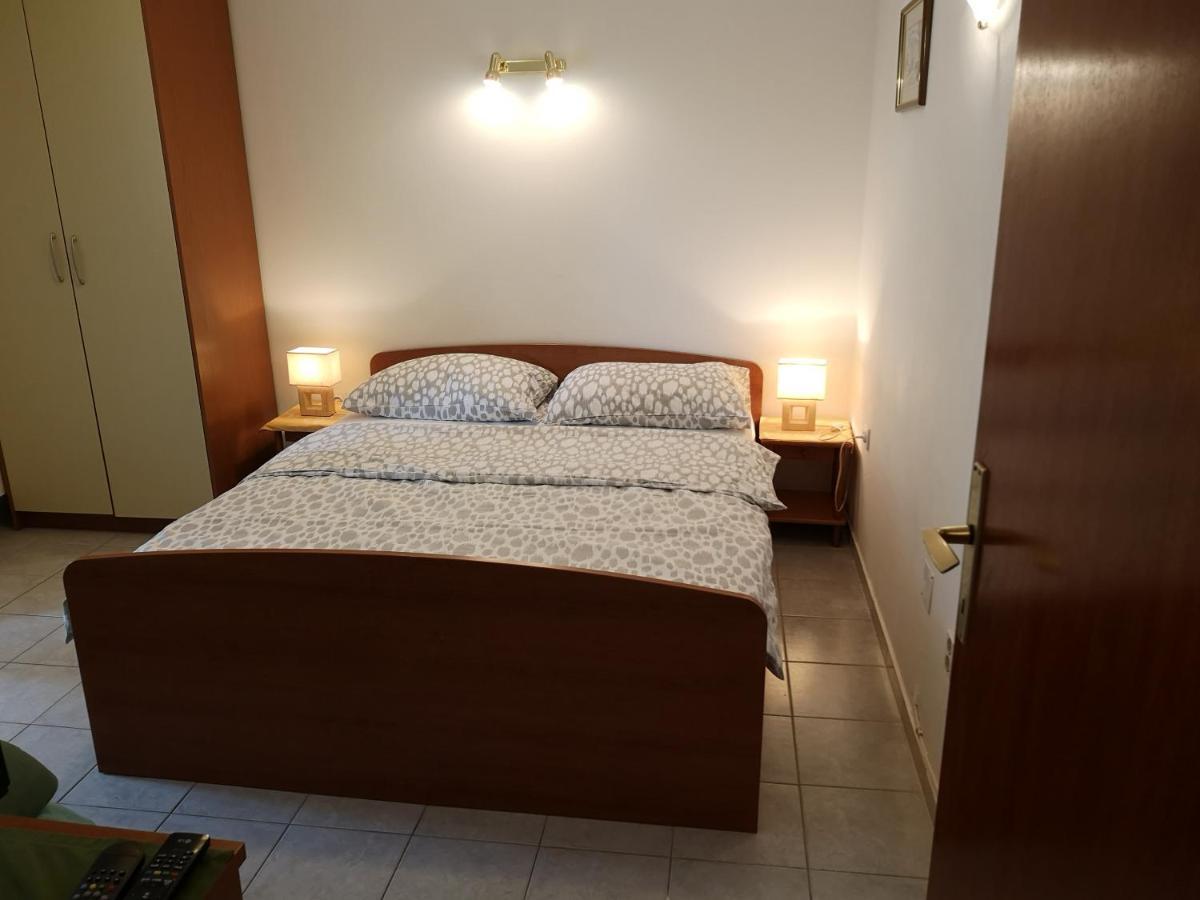 Villa Nina Селине Екстериор снимка